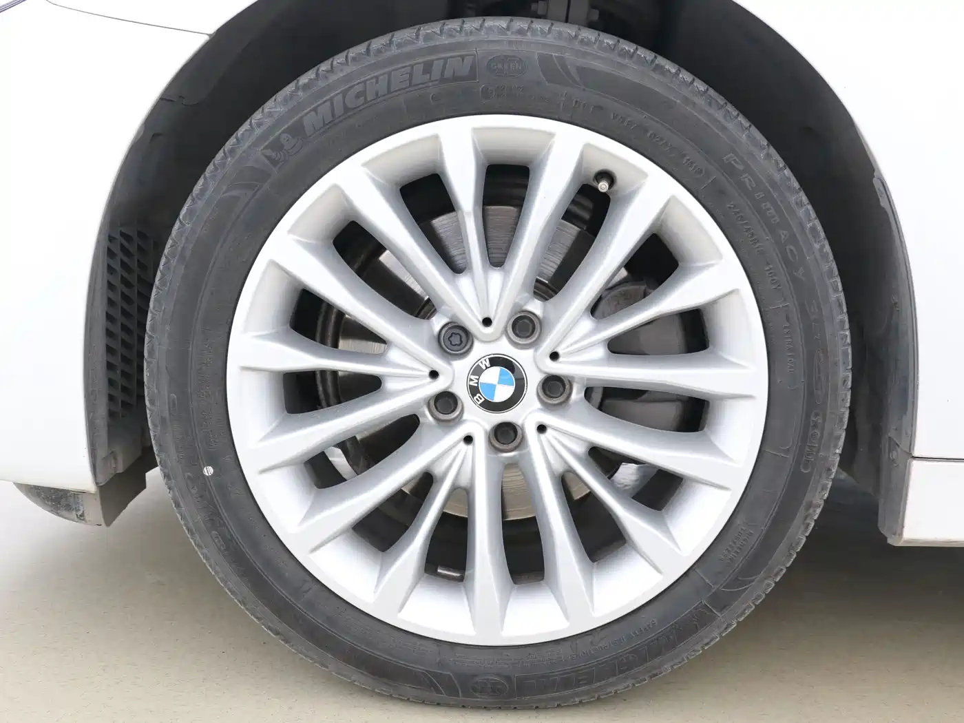 BMW 5 Series 2018 525Li Luxury Package фото 16