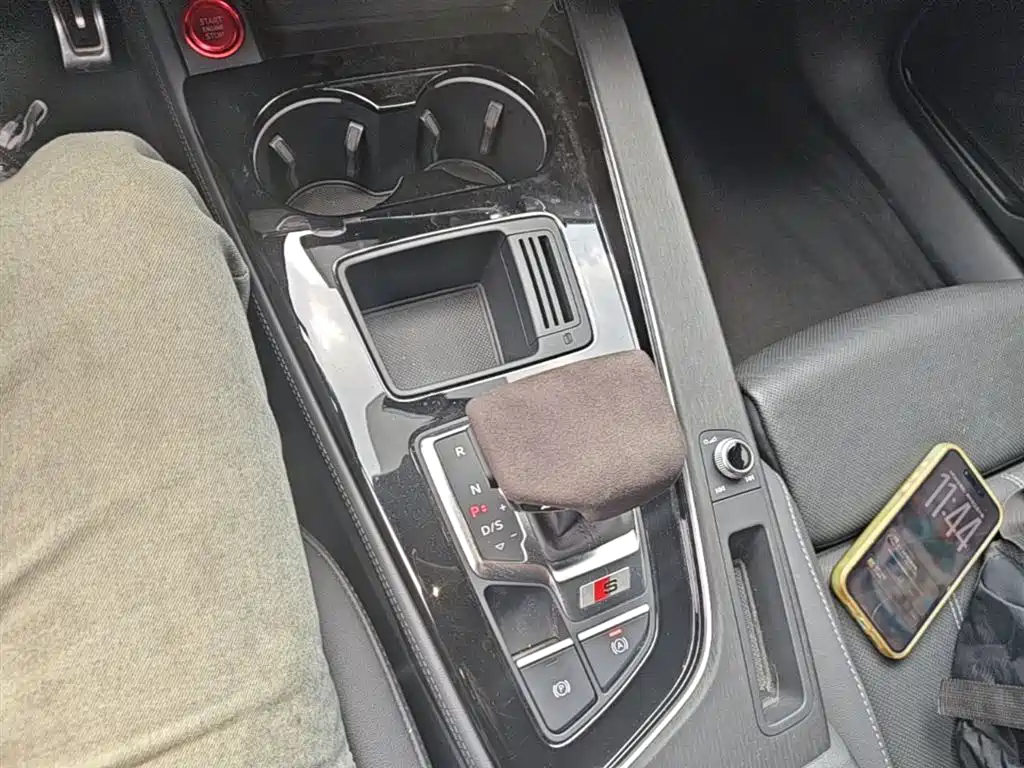 Audi A4L 2023 40 TFSI Luxury Sport фото 14