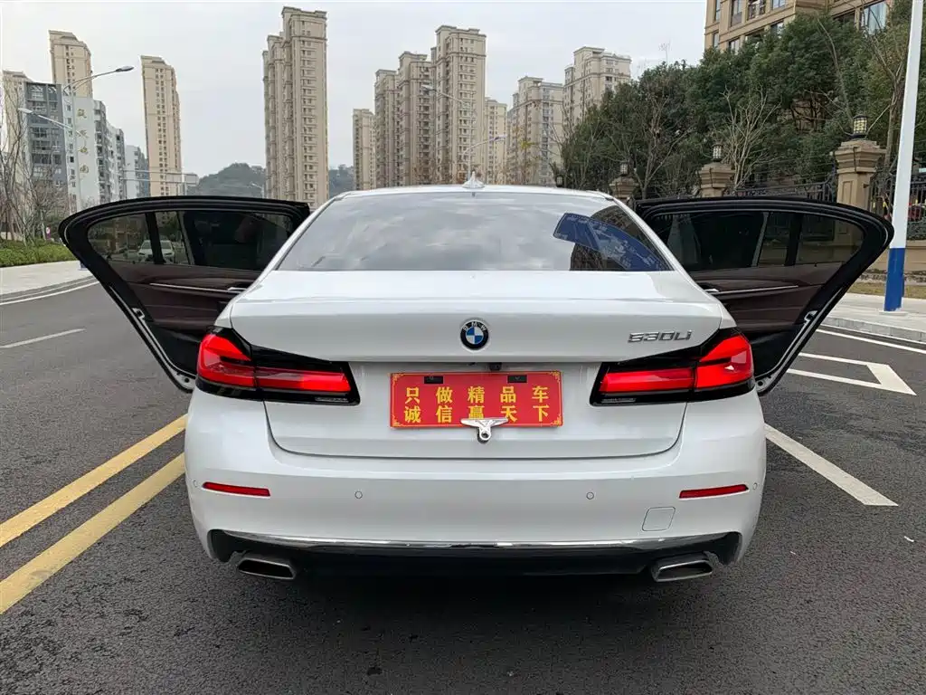 BMW 5 Series 2022 Model Third Facelift 530Li Premium M Sport Package фото 5