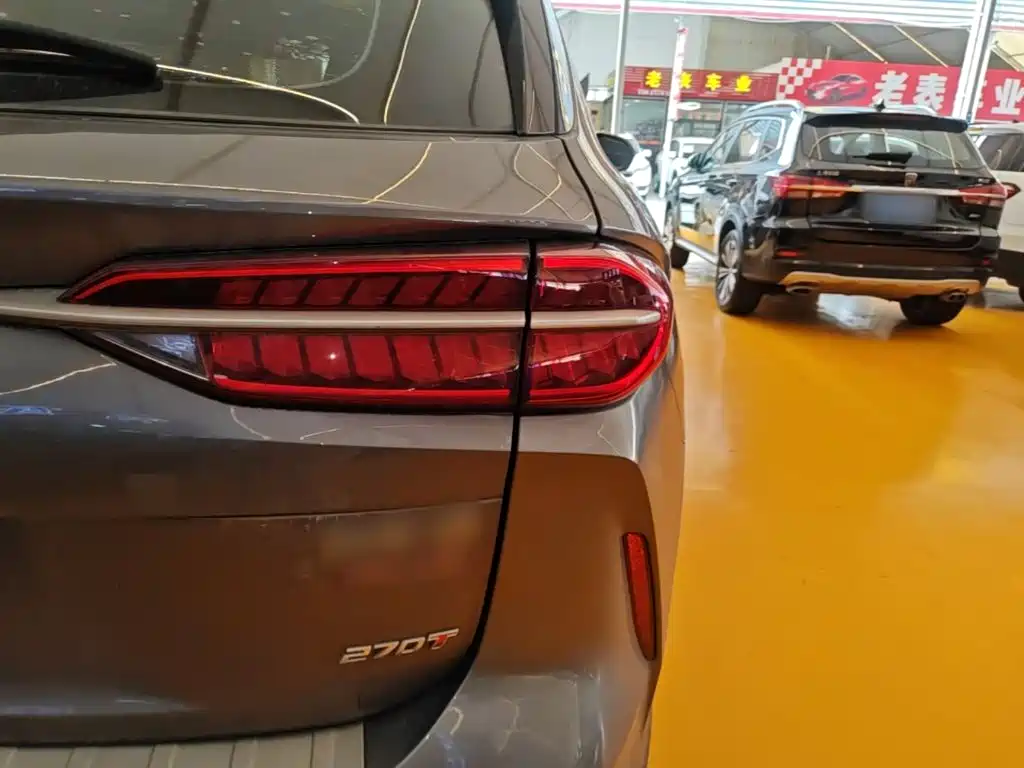 GAC Trumpchi Trumpchi GS4 PLUS 2022 2022 270T Automatic Starry Sky Edition