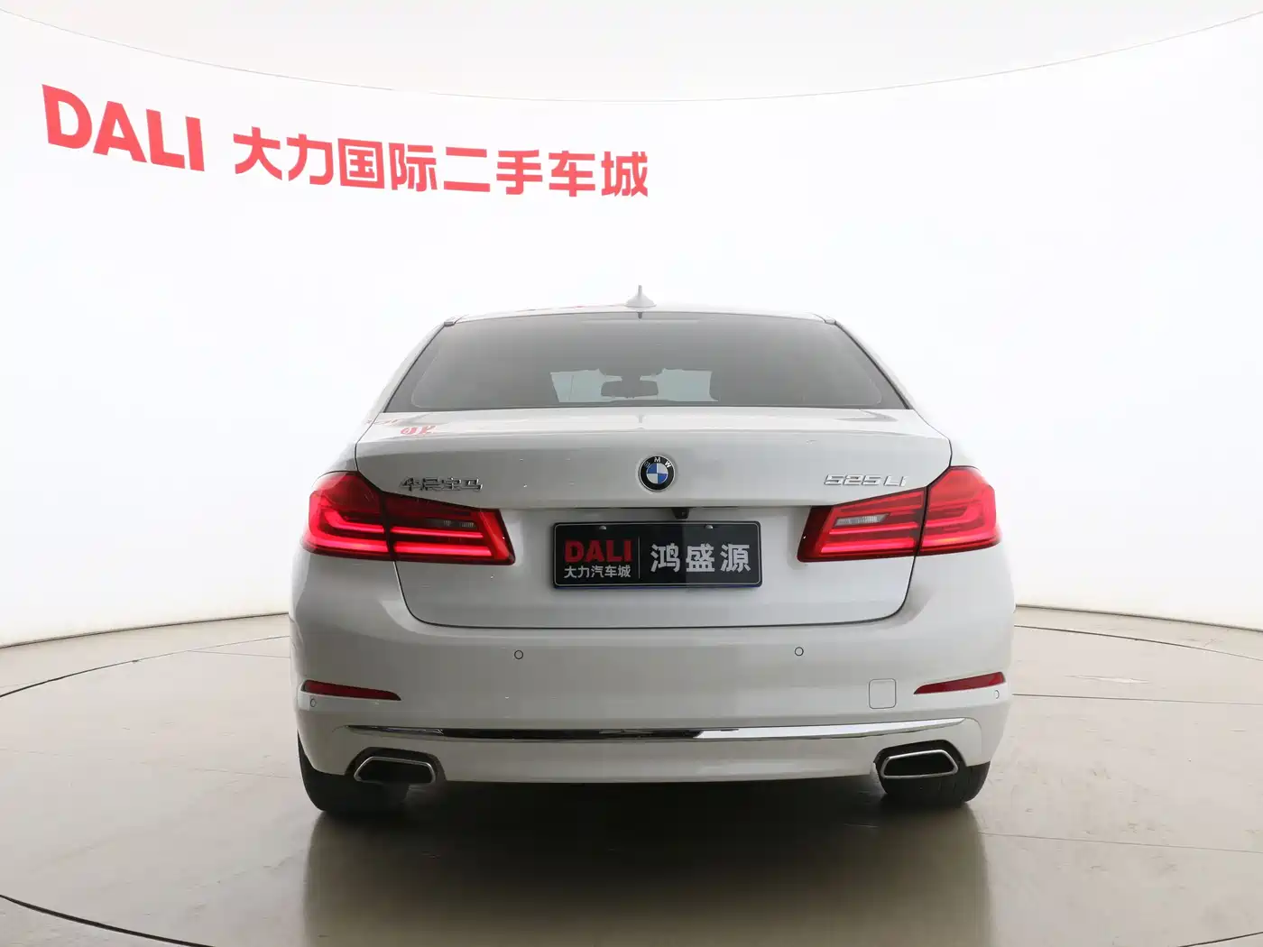 BMW 5 Series 2018 525Li Luxury Package фото 5