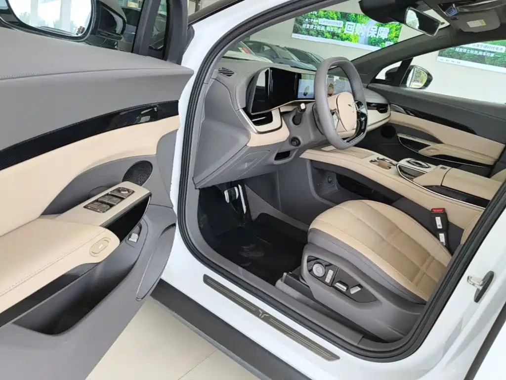 Hongqi Tian Gong 08 2025 2025 730 Max RWD