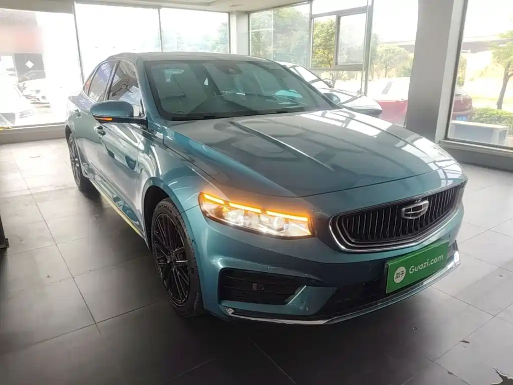 Фото 4 - Geely Preface