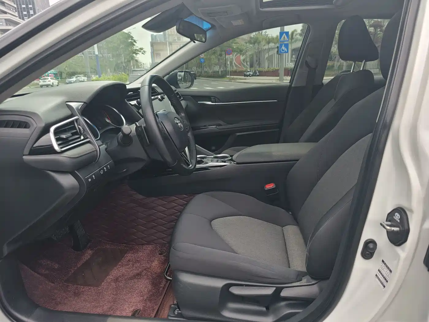 Toyota Camry 2019 2.0S Stylish (China V) фото 4