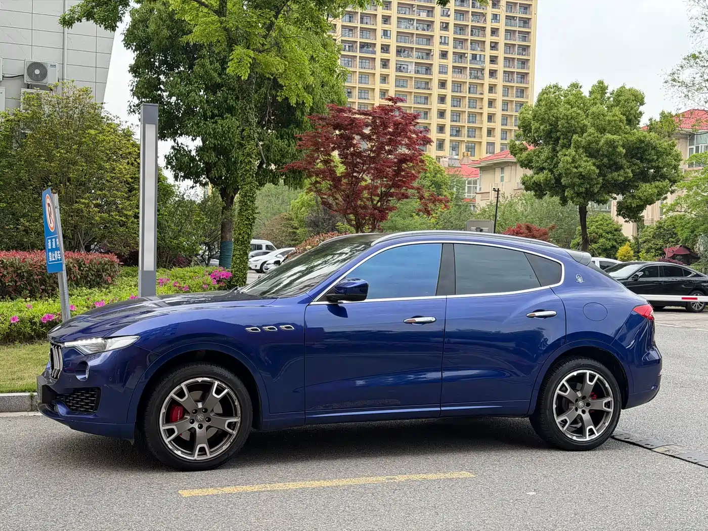 MASERATI LEVANTE