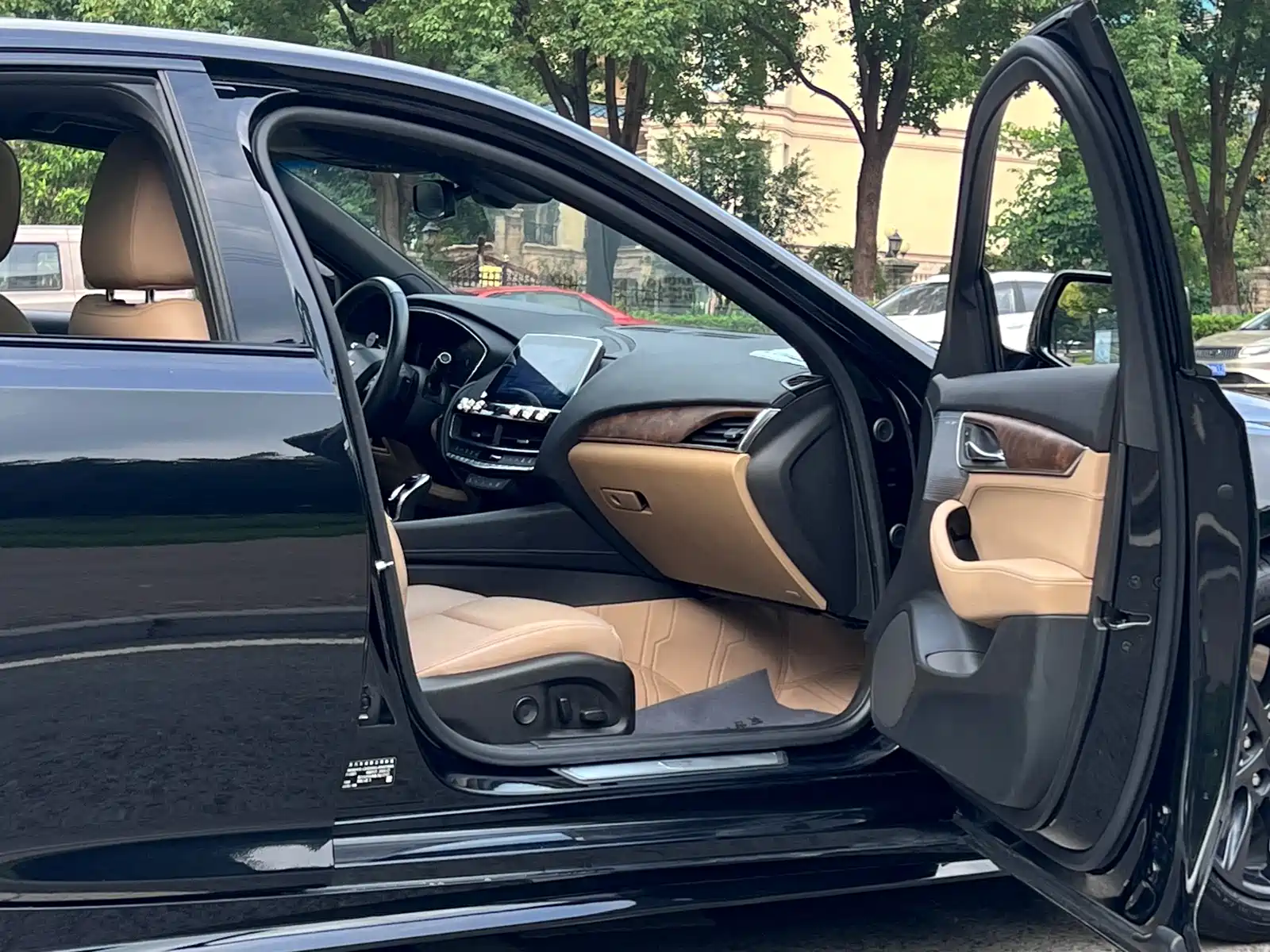 Photo 26 - Cadillac CT5