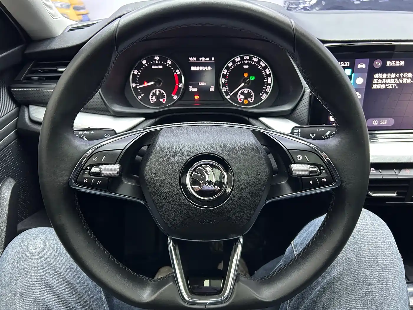 Škoda Octavia 2022 PRO TSI280 Premium Edition фото 12