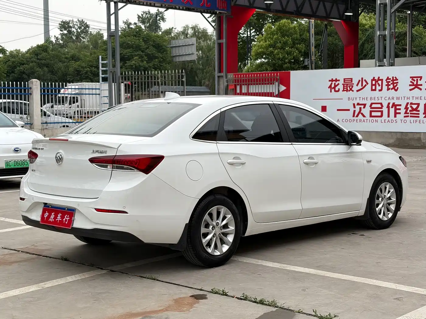 Buick Excelle 2018 15T Manual Progressive (China V) фото 17