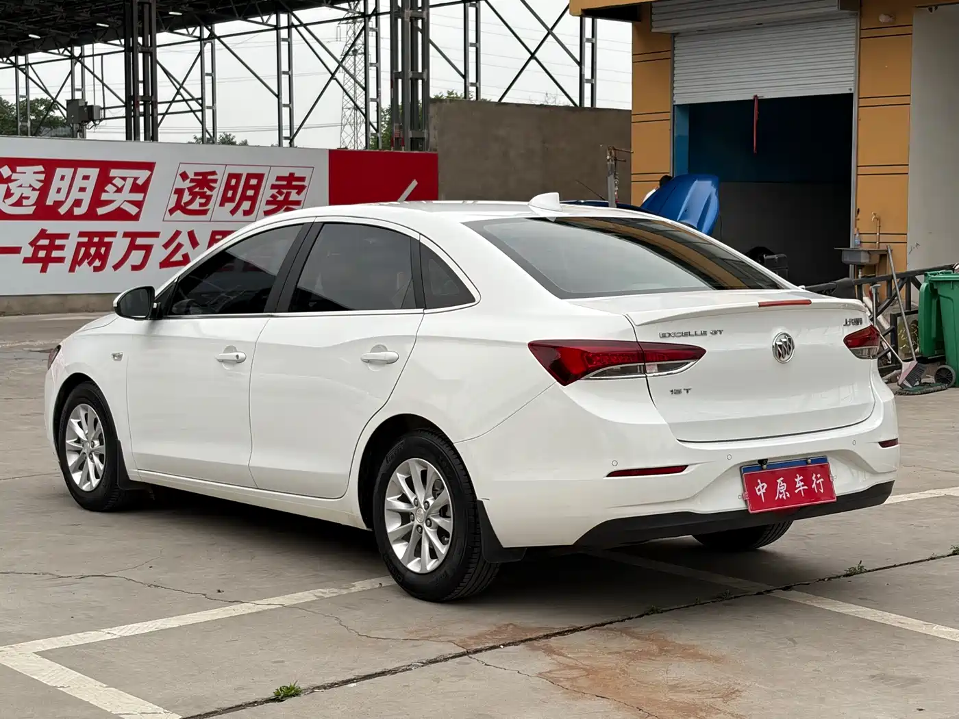 Buick Excelle 2018 15T Manual Progressive (China V) фото 18
