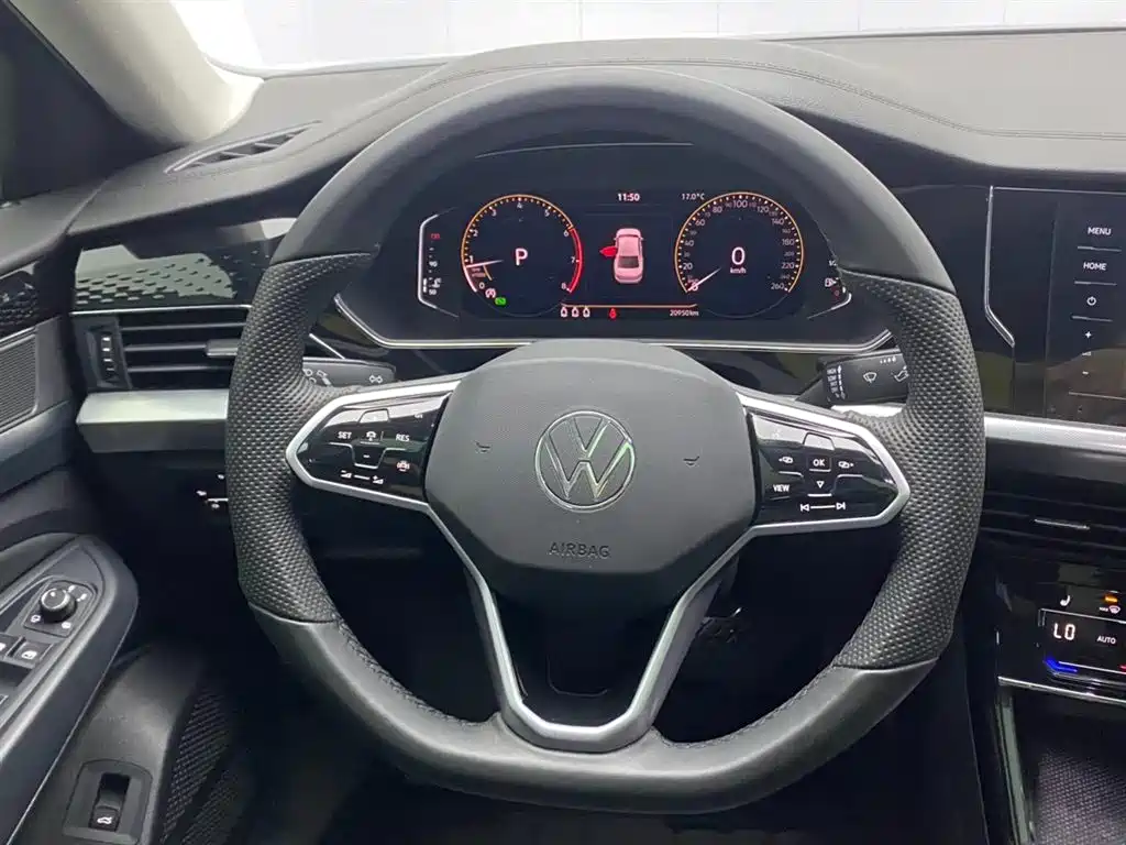 Volkswagen Passat 2023 Facelift 330TSI Starlight Elite Edition фото 14