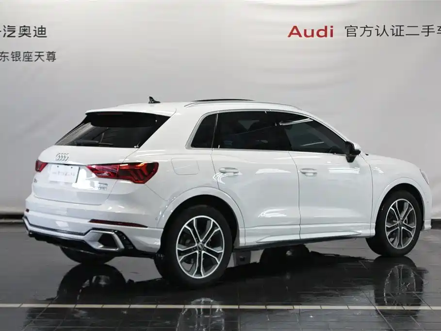 Audi Q3 2024 40 TFSI Fashion Sport фото 5