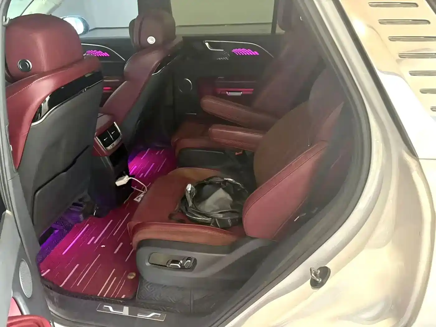 Hongqi E-HS9 2022 2021 460km Flagship Comfort 6-seater