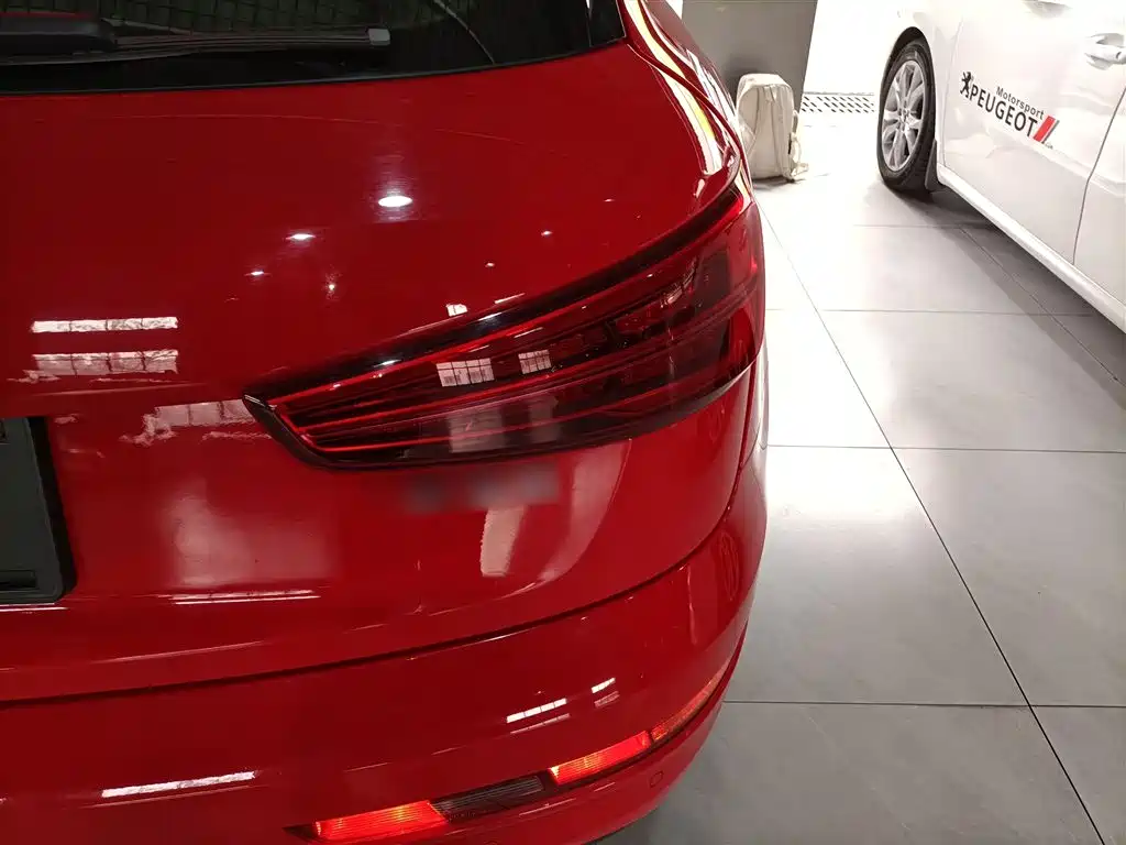 Audi Q3 2016 35 TFSI Fashion фото 24