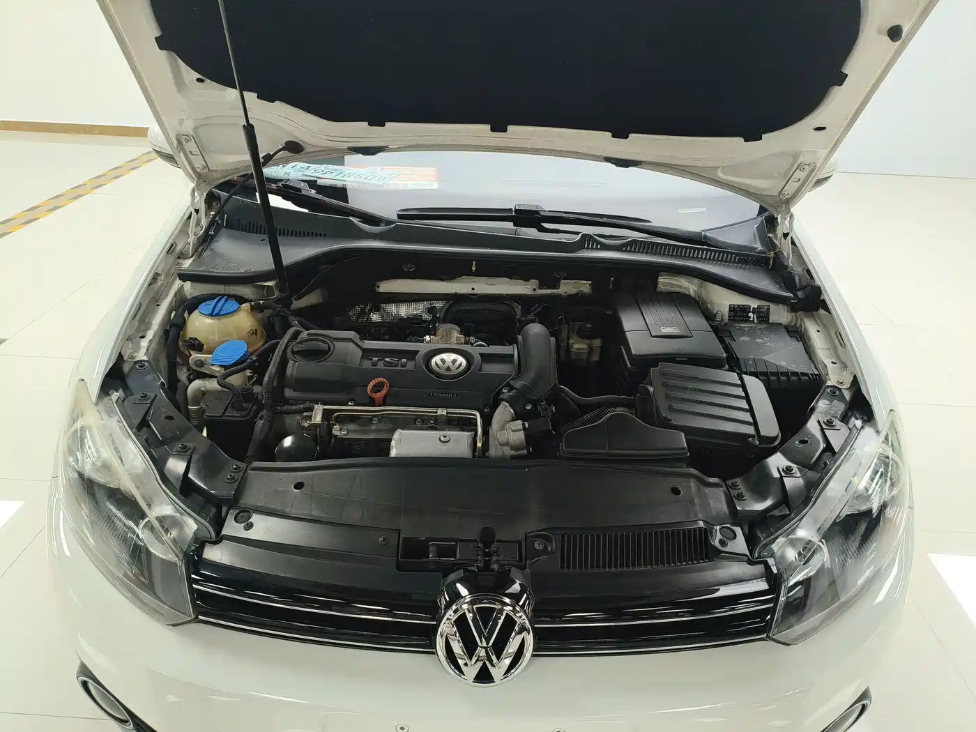 Фото 25 - Volkswagen Golf
