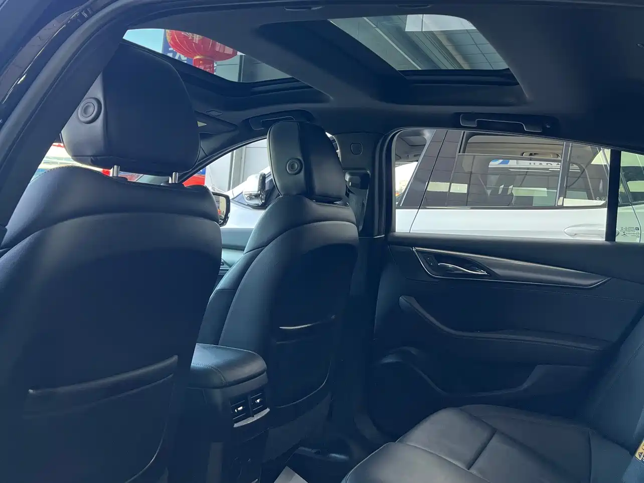 Cadillac CT5 2024 28T Luxury Model Pro фото 8