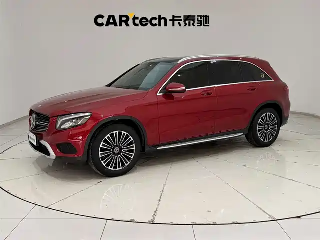 MERCEDES-BENZ GLC