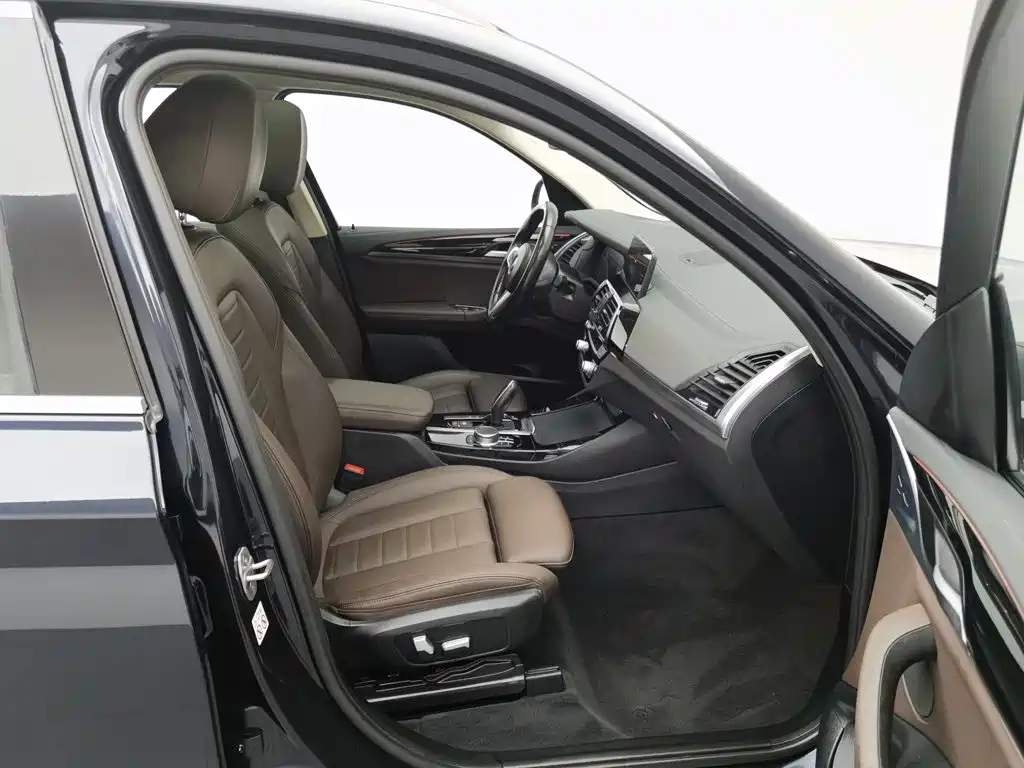 Фото 23 - BMW X3
