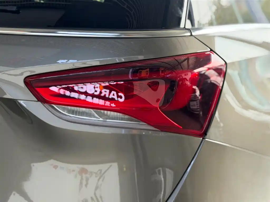 Buick GL6 2021 323T Mild Hybrid Connected Luxury фото 10
