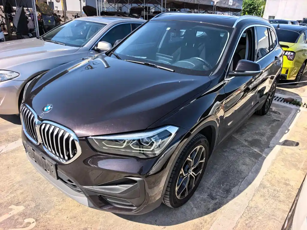 Фото 1 - BMW X1