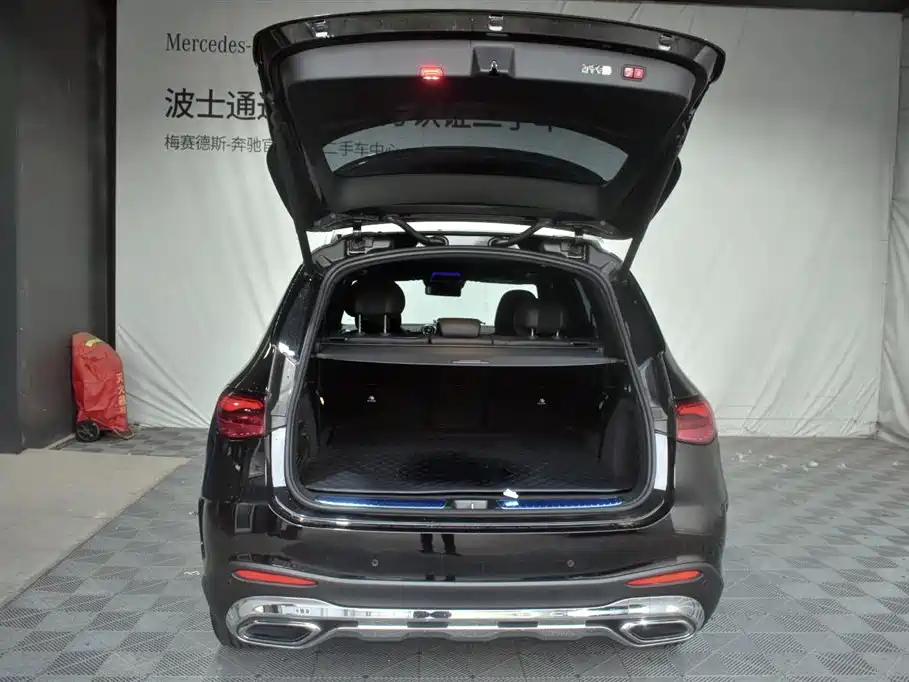 Mercedes-Benz GLC 2023 GLC 300 L 4MATIC Dynamic 7-Seater фото 14