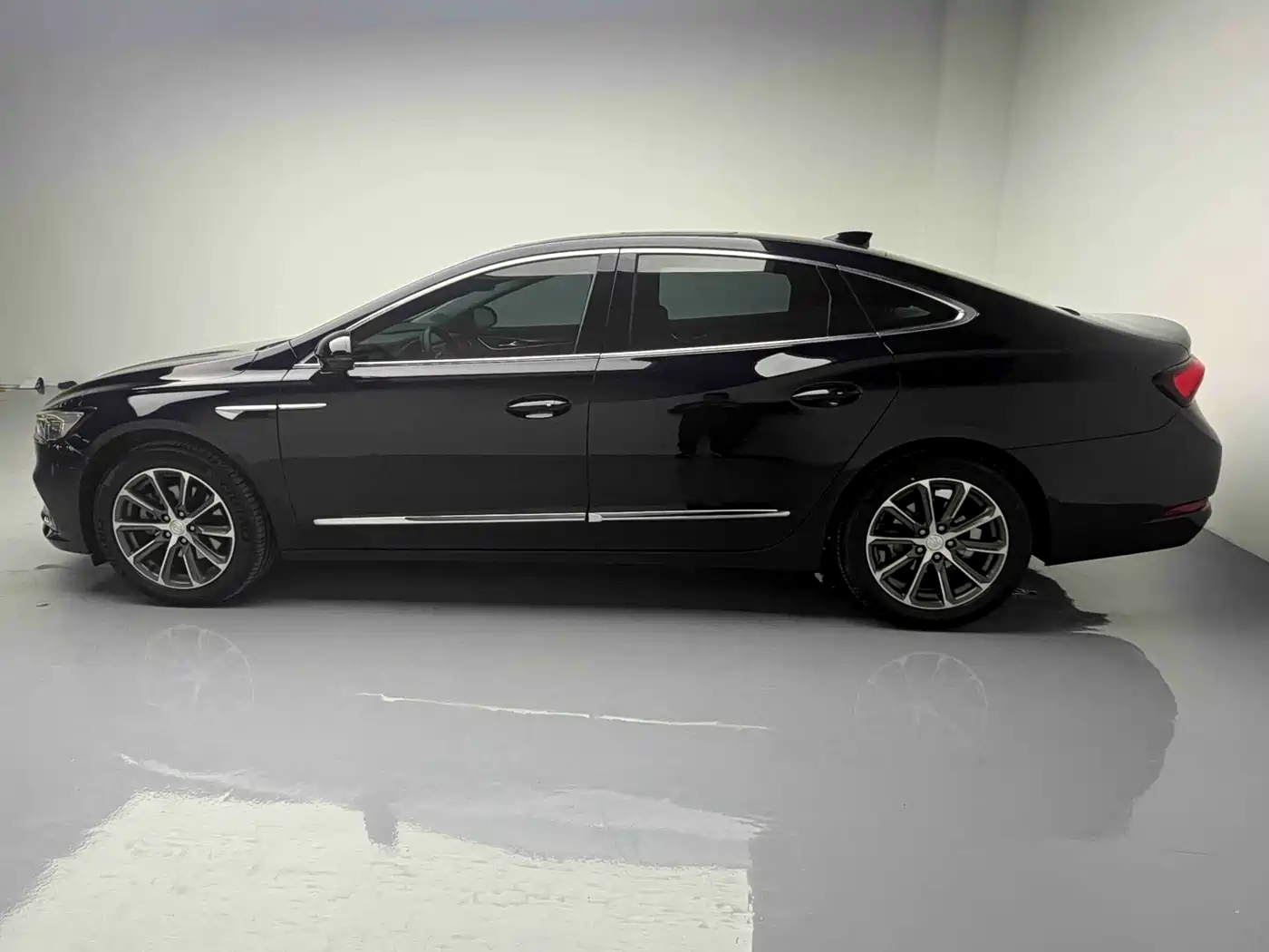 Buick LaCrosse 2019 28T Luxury Edition фото 22