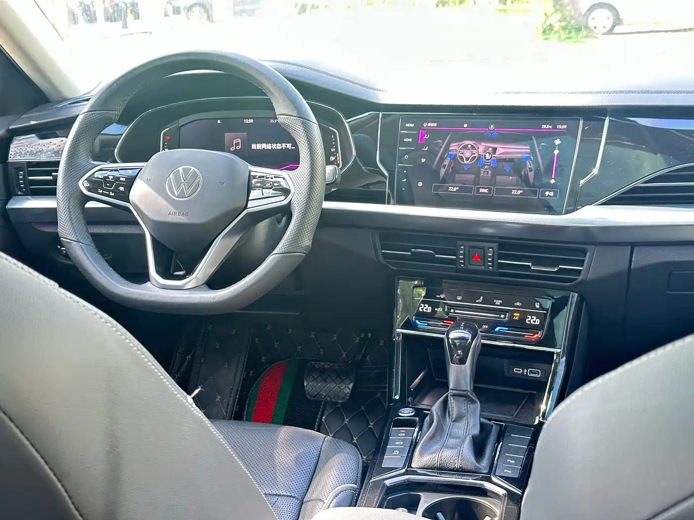 Volkswagen Passat 2022 330TSI Starlight Luxury Edition фото 8