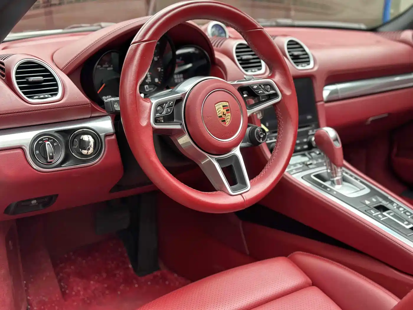 Porsche 718 2022 Boxster T 2.0T фото 4