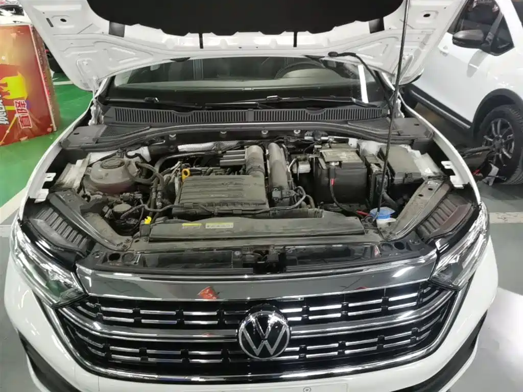 Volkswagen Sagitar 2024 200TSI DSG Flying Edition фото 20