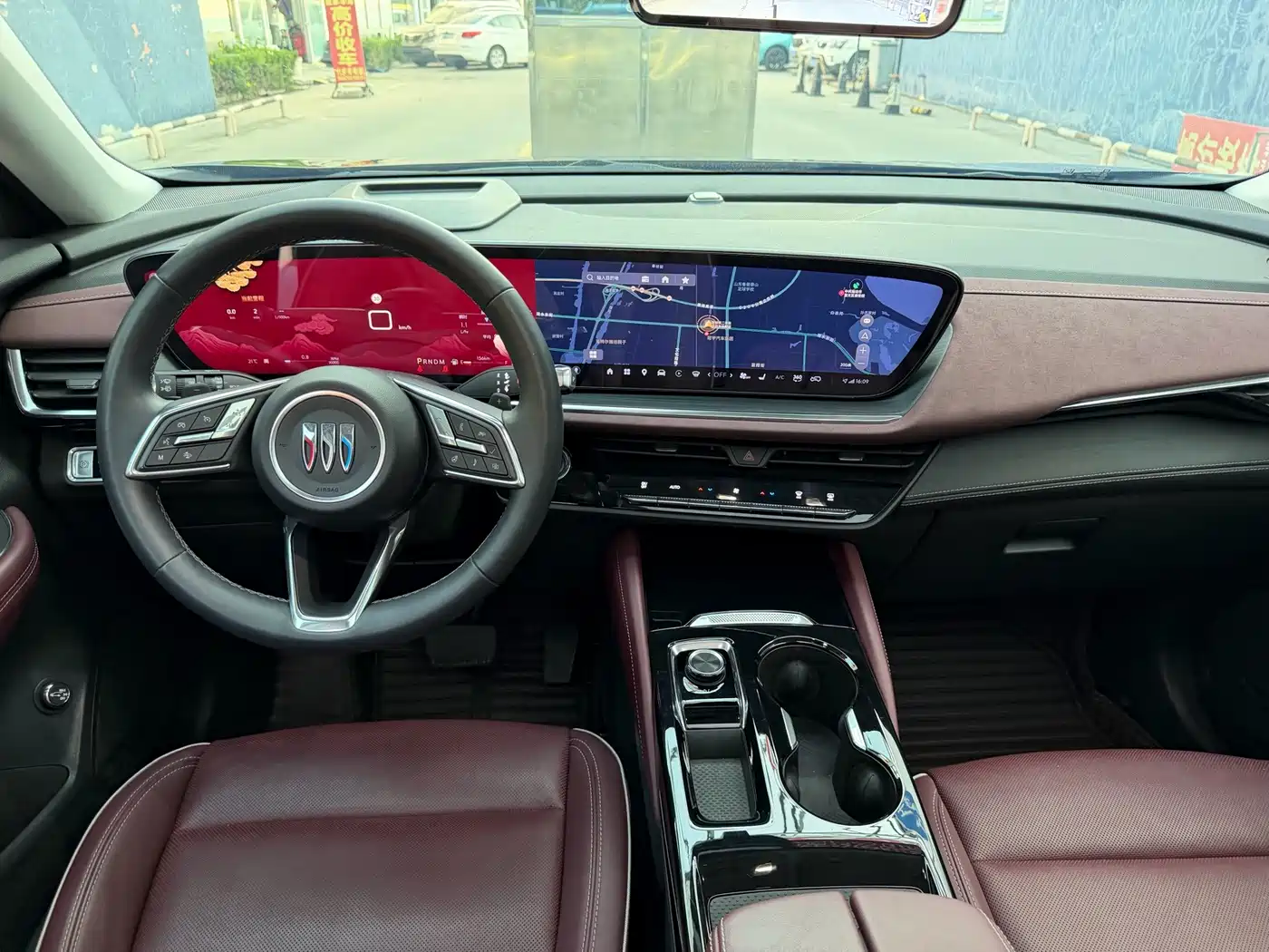 Buick Envision Plus 2025 2025 Enclave Plus 28T 2WD Platinum Edition