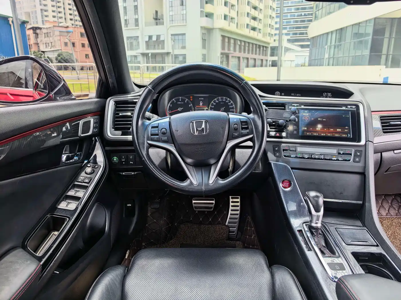Photo 11 - Honda Spirior