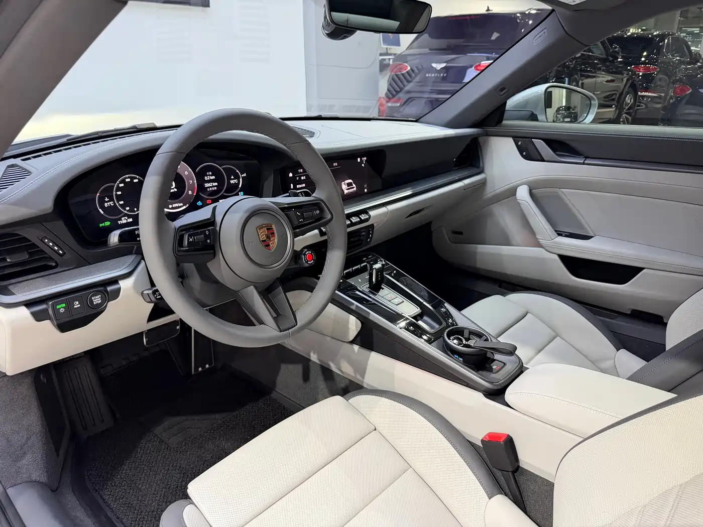Porsche 911 2025 Carrera 3.0T фото 6