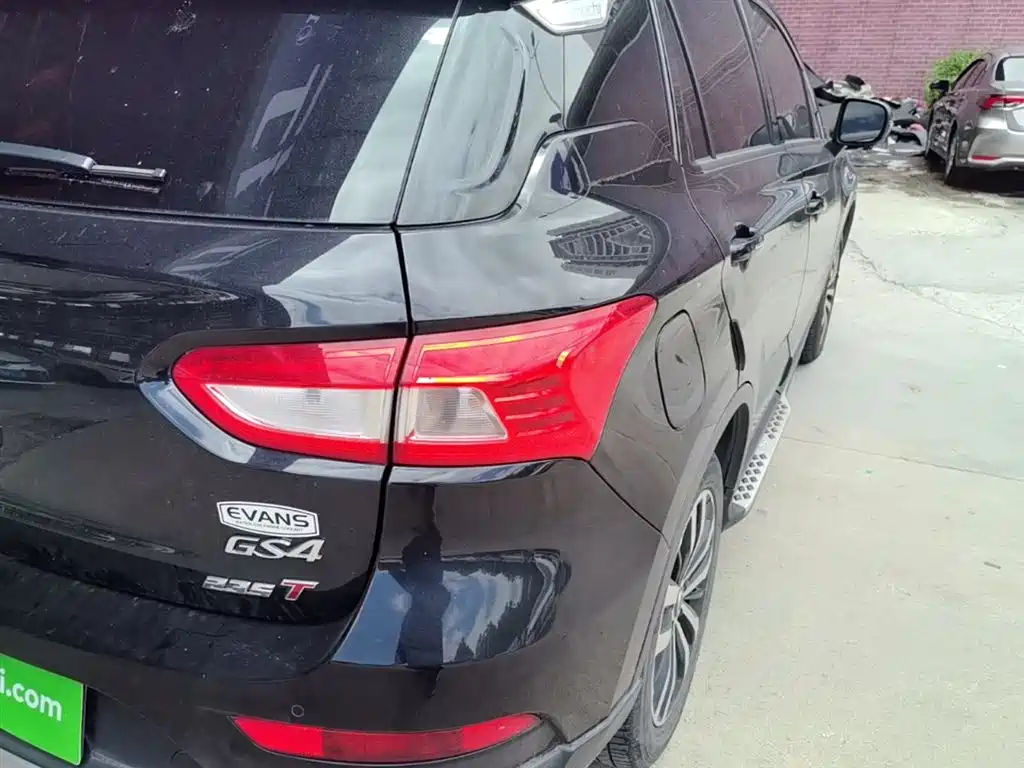 GAC Trumpchi Trumpchi GS4 2017 235T Automatic 2WD Luxury Smart Connected Edition фото 8