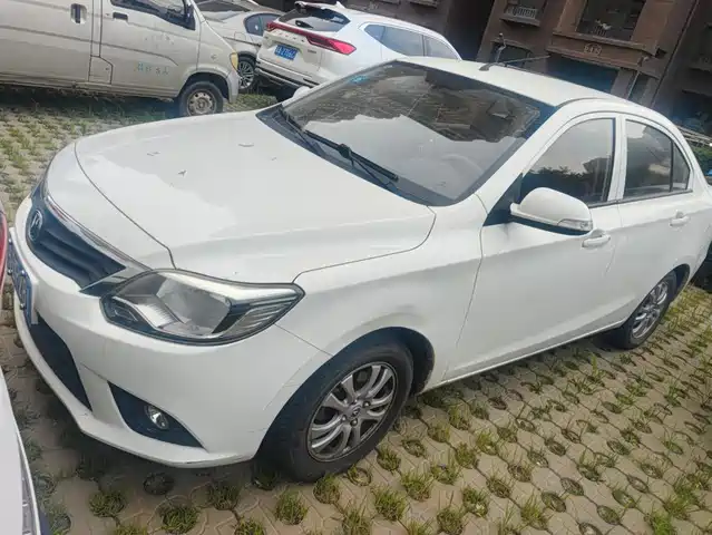  Changan Yuexiang V3 2015 1.4L Manual Happiness Model China IV