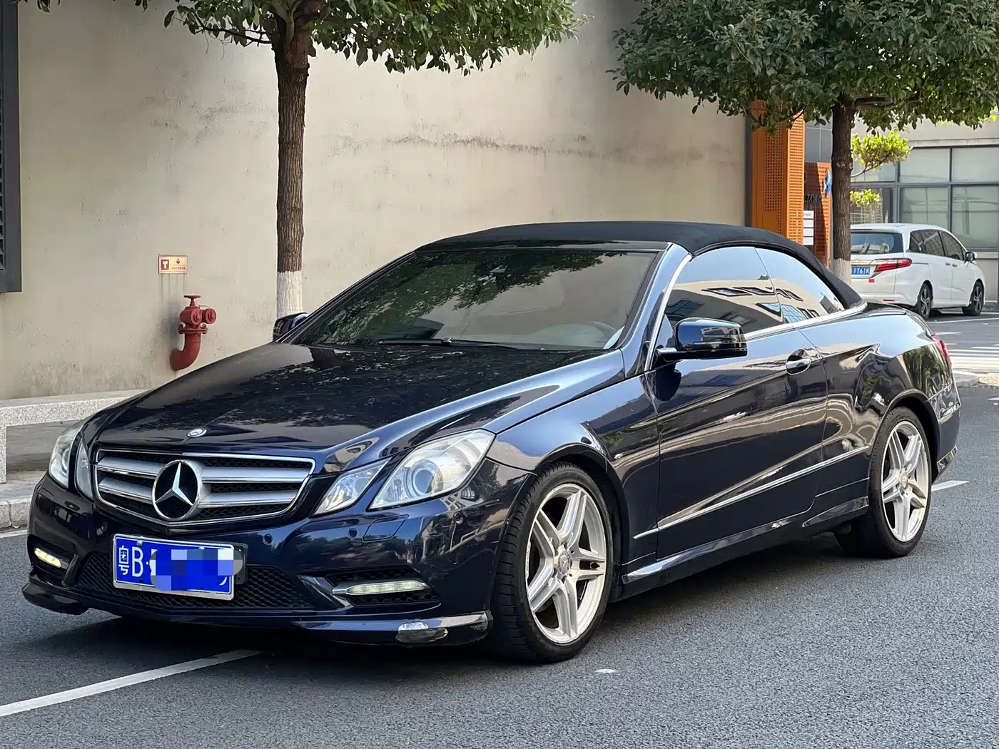Mercedes-Benz E-Class (Import) 2012 E 260 CGI Convertible фото 7