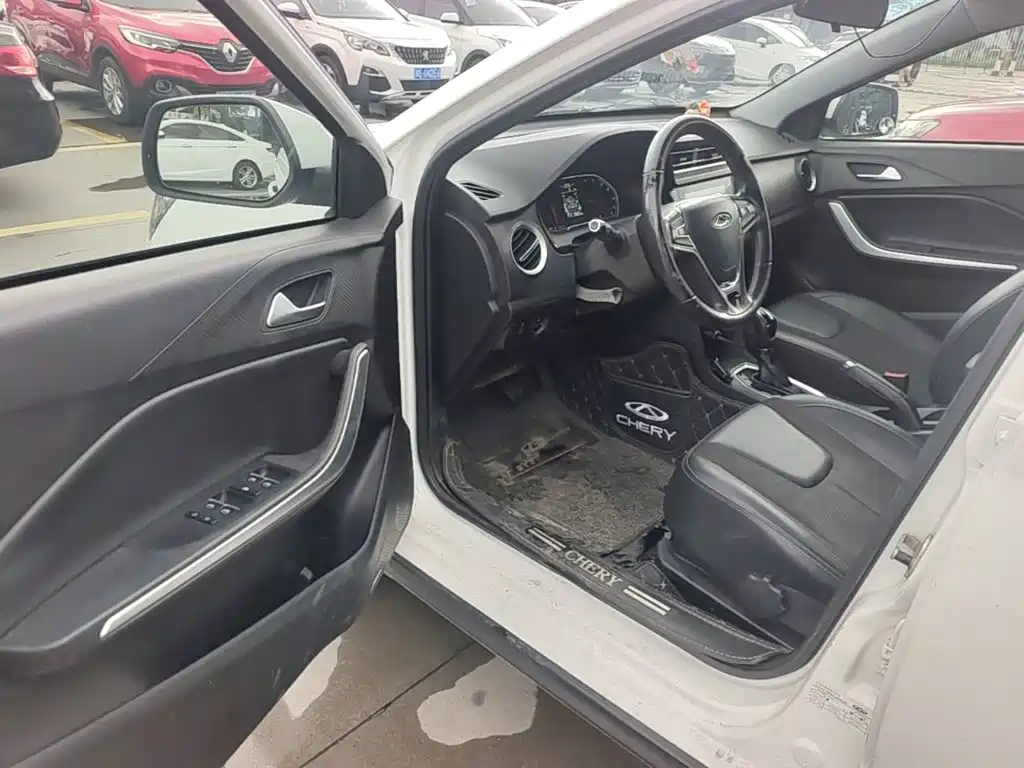 Фото 16 - Chery Tiggo 3x