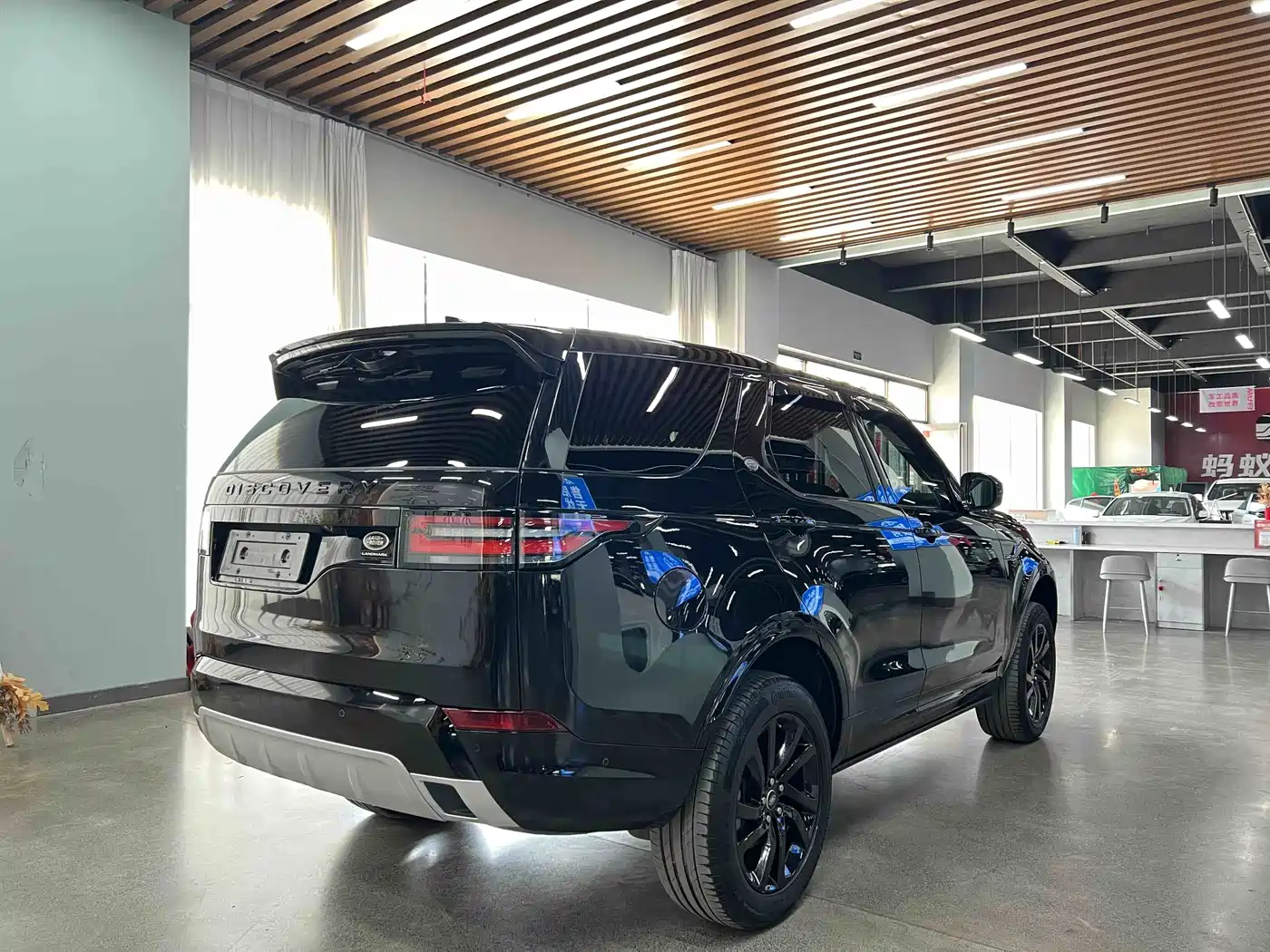 Land Rover Discovery 2020 2.0T 30th Anniversary Special Edition фото 14