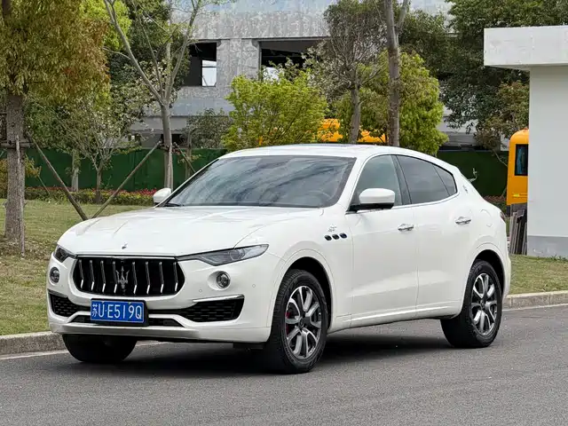maserati levante