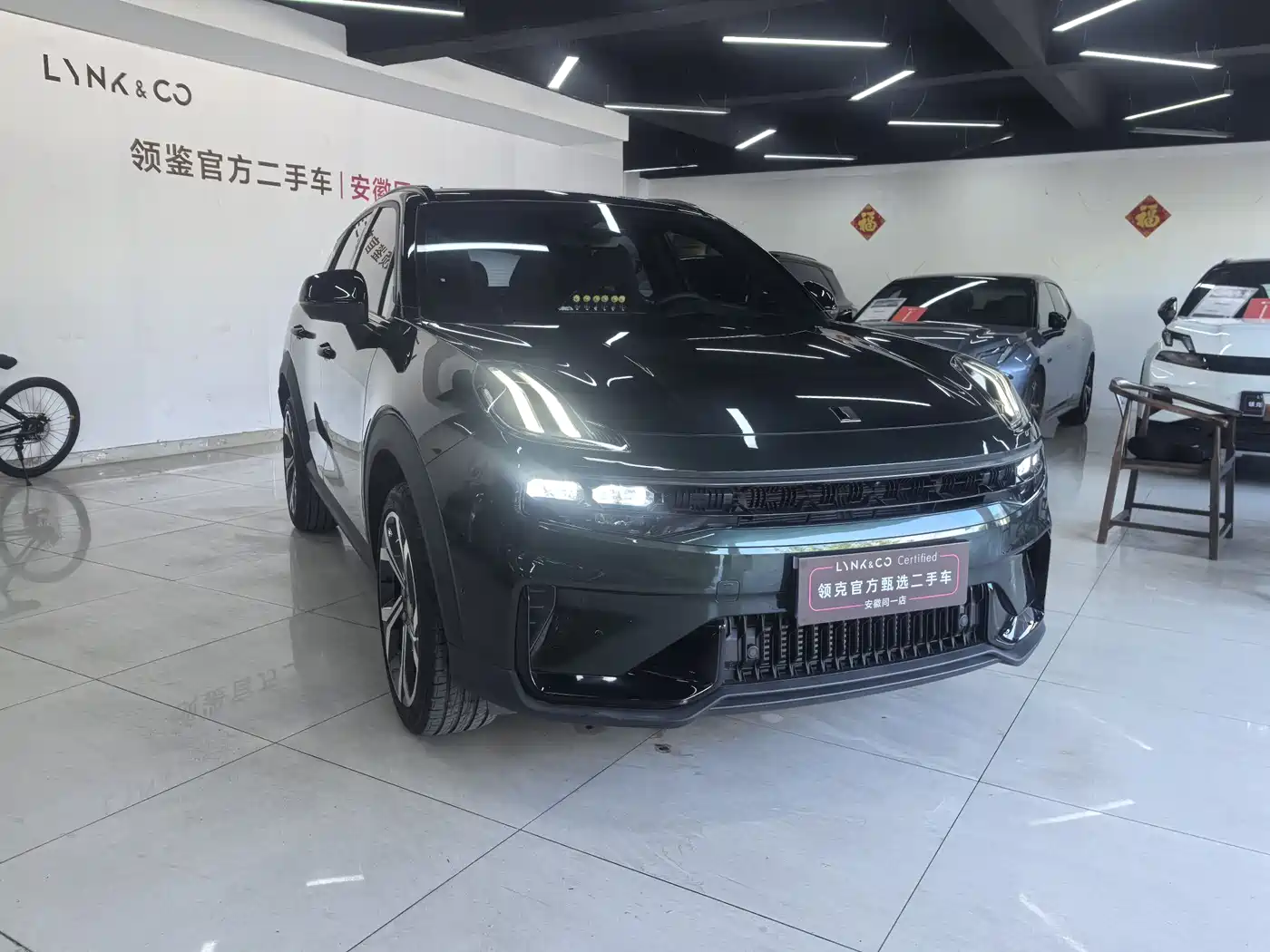 Lynk & Co 06 2023 Remix 1.5T Hero фото 3