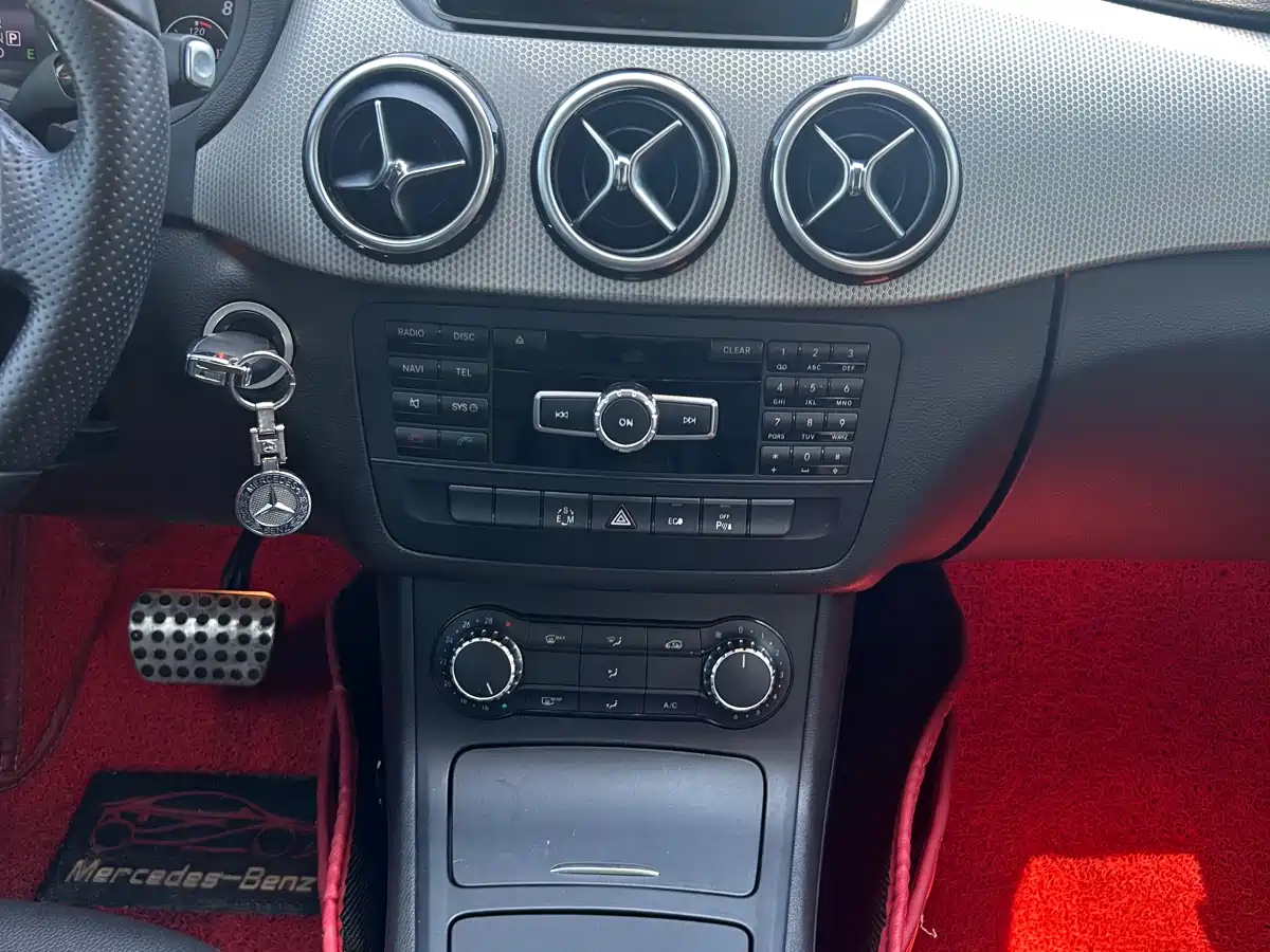 Mercedes-Benz B-Class 2012 B 200 фото 13
