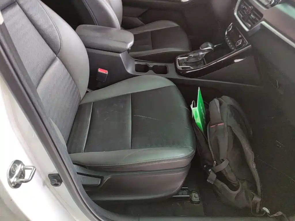 Kia Sportage 2019 2.0L Automatic Smart Luxury Edition фото 25