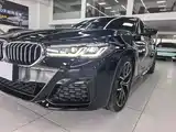 Photo 4 - BMW 5 Series