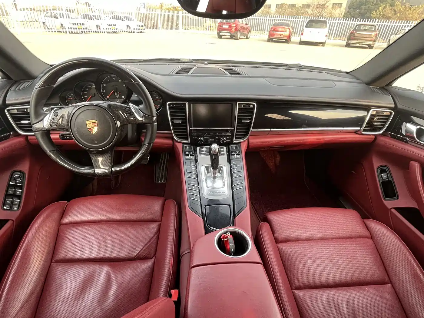 Porsche Panamera 2016 Panamera Executive Edition 3.0T фото 32