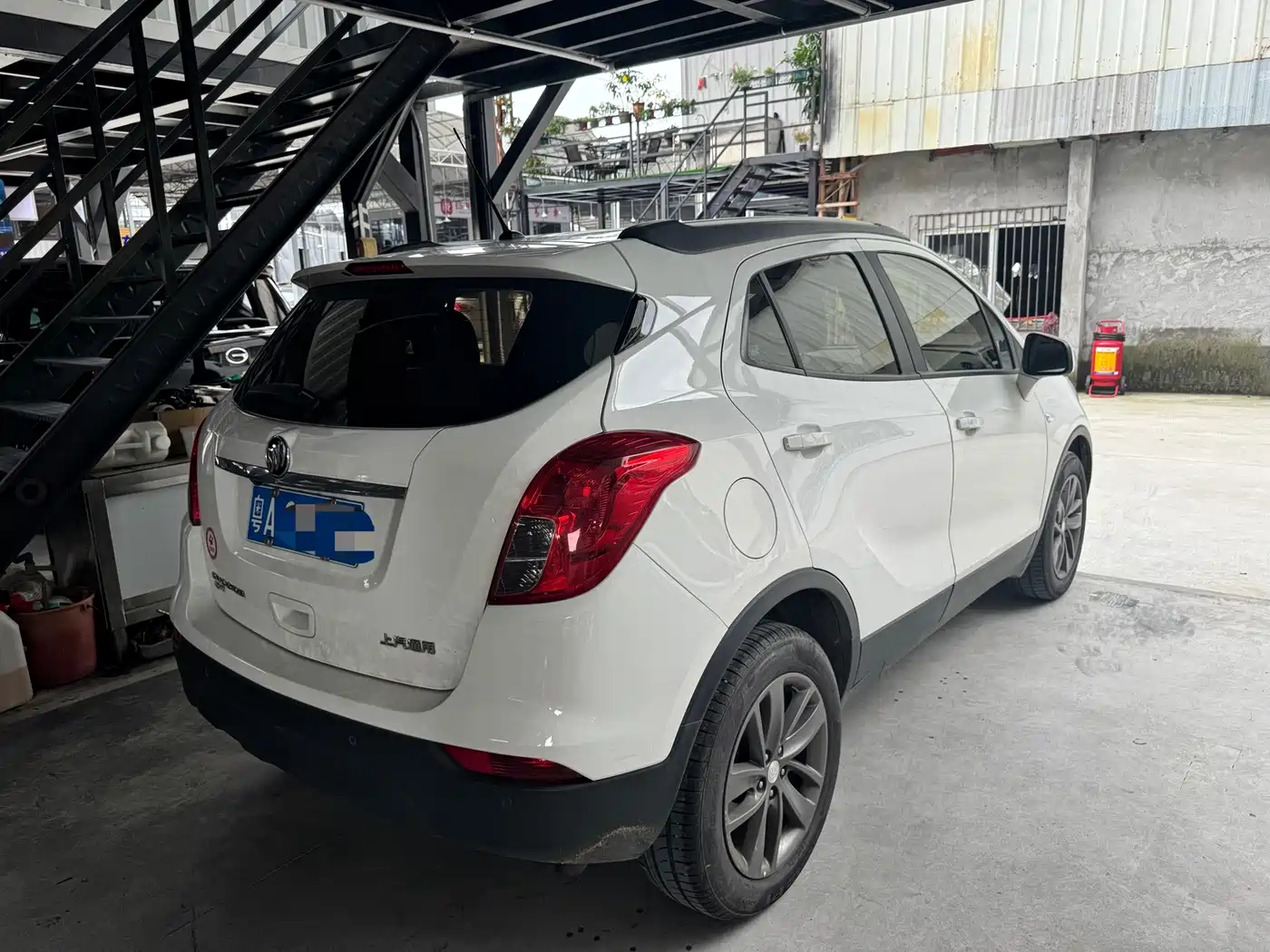 Photo 4 - Buick Encore