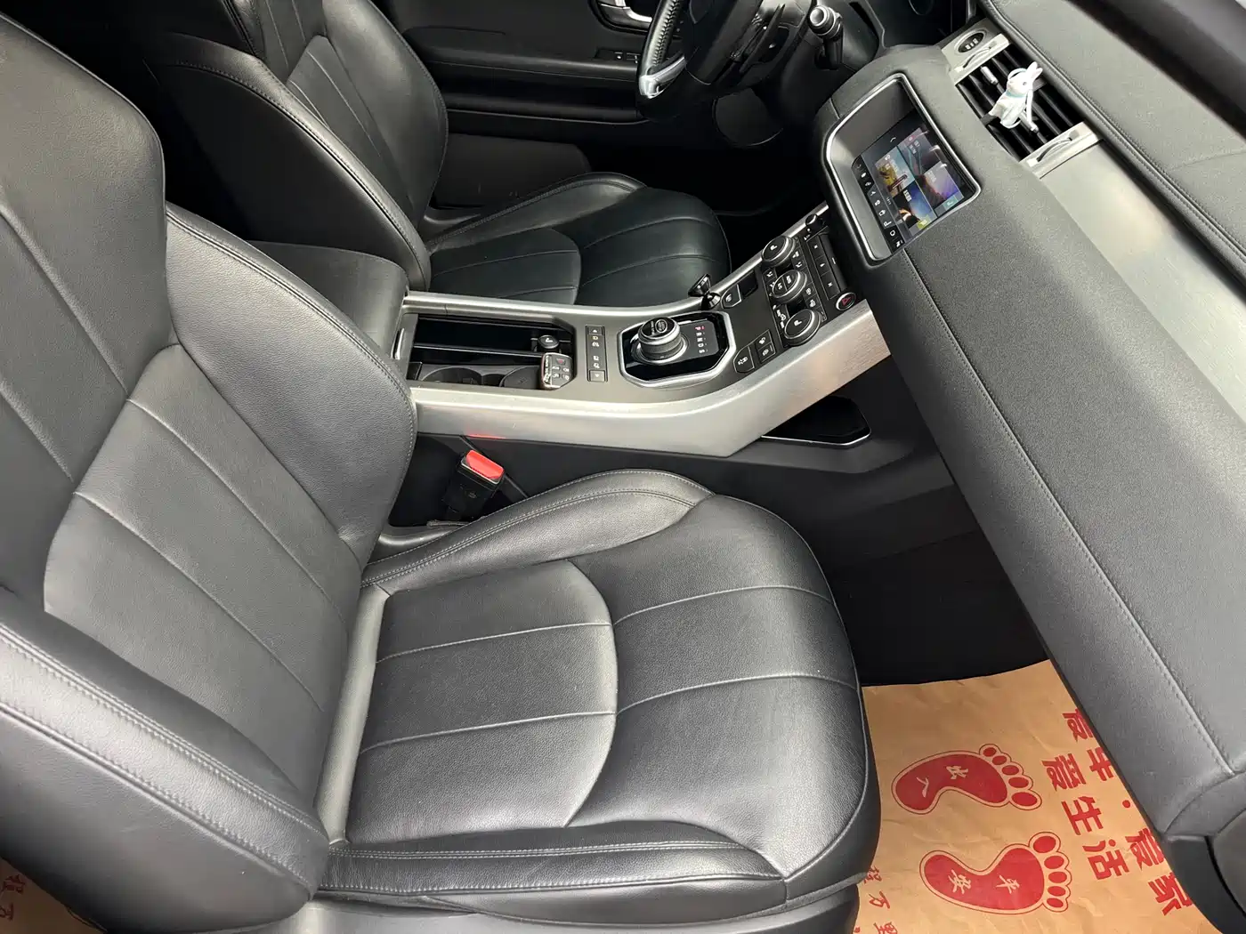 Land Rover Range Rover Evoque 2018 240PS SE Smart Edition фото 12