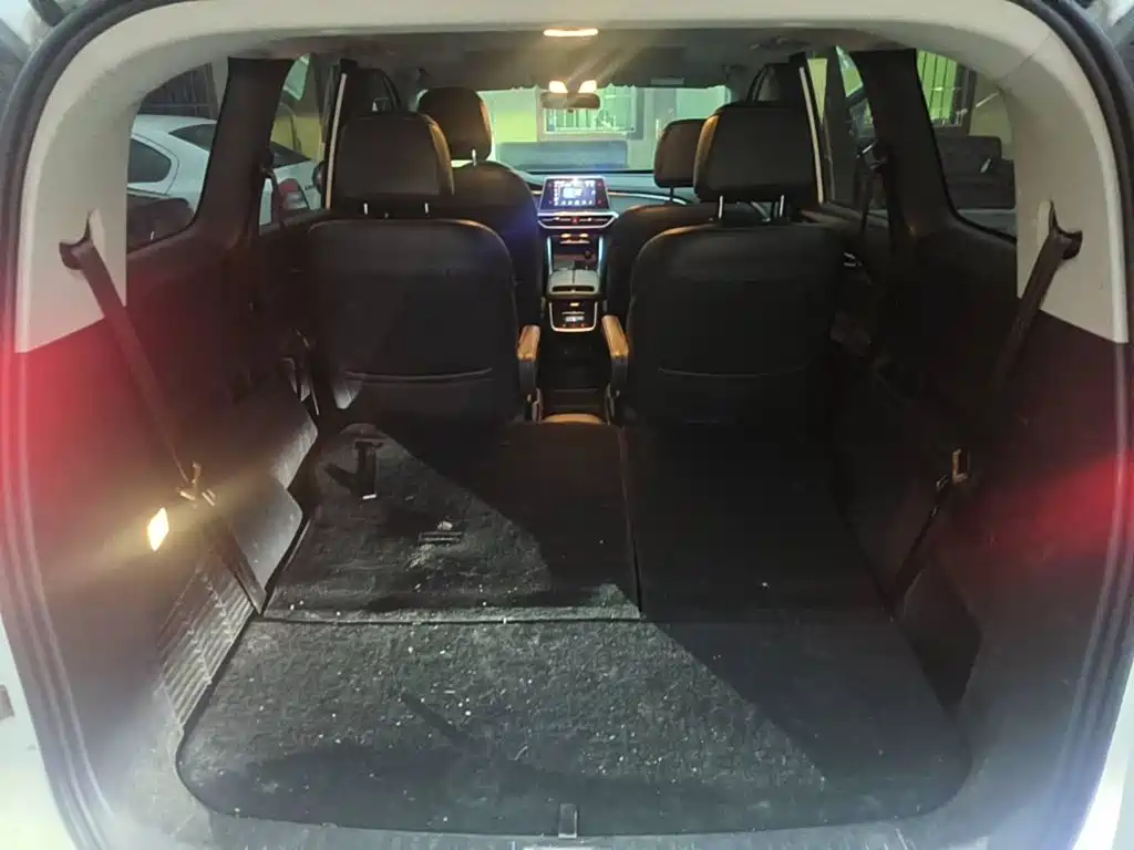 Maxus Maxus G50 2024 2023 Model PLUS 1.5T Happiness Recommended Auto Launch Edition