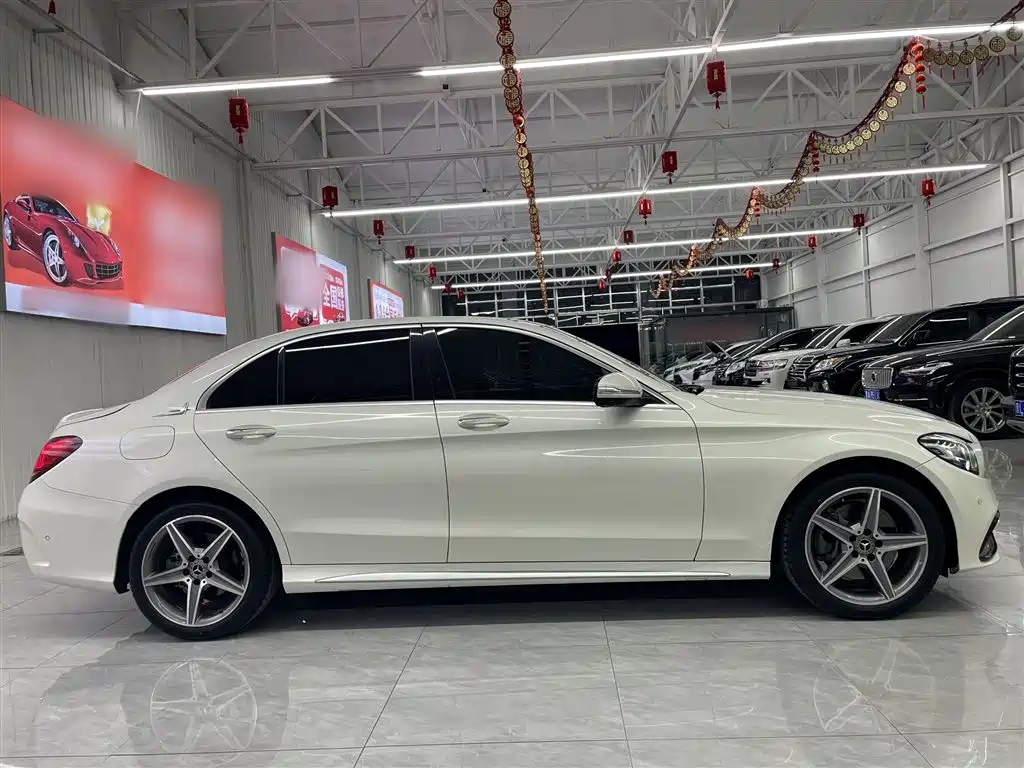 Mercedes-Benz C-Class 2019 C 260 L 4MATIC Sport Edition фото 8