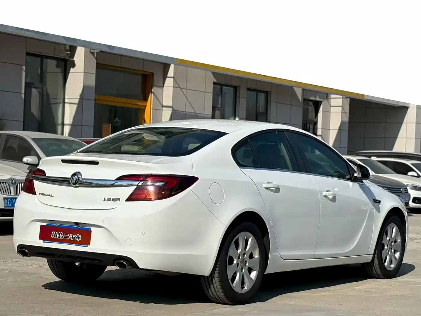 Buick Regal 2015 2.0L Leading Fashion Model фото 6