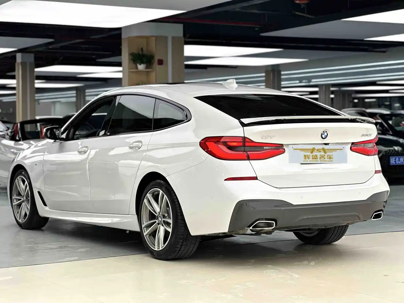 BMW 6 Series GT 2019 630i M Sport Package фото 3