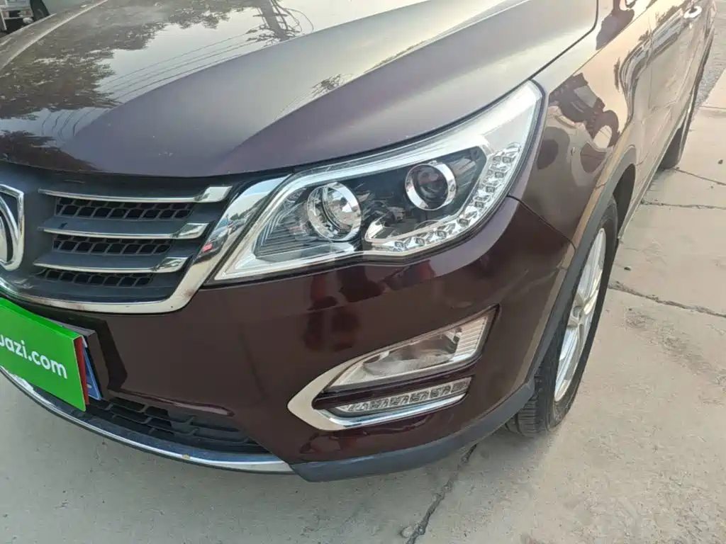 Baojun 560 2016 2016 1.8L Manual Elite
