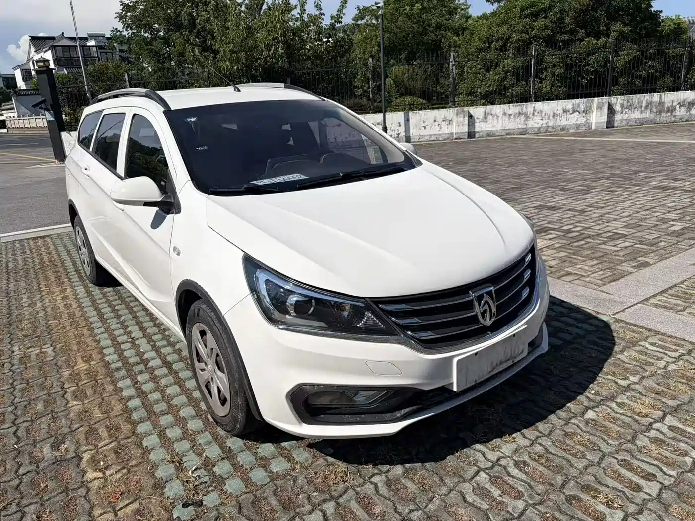 Baojun 310W 2019 2017 1.5L Manual Comfort China V